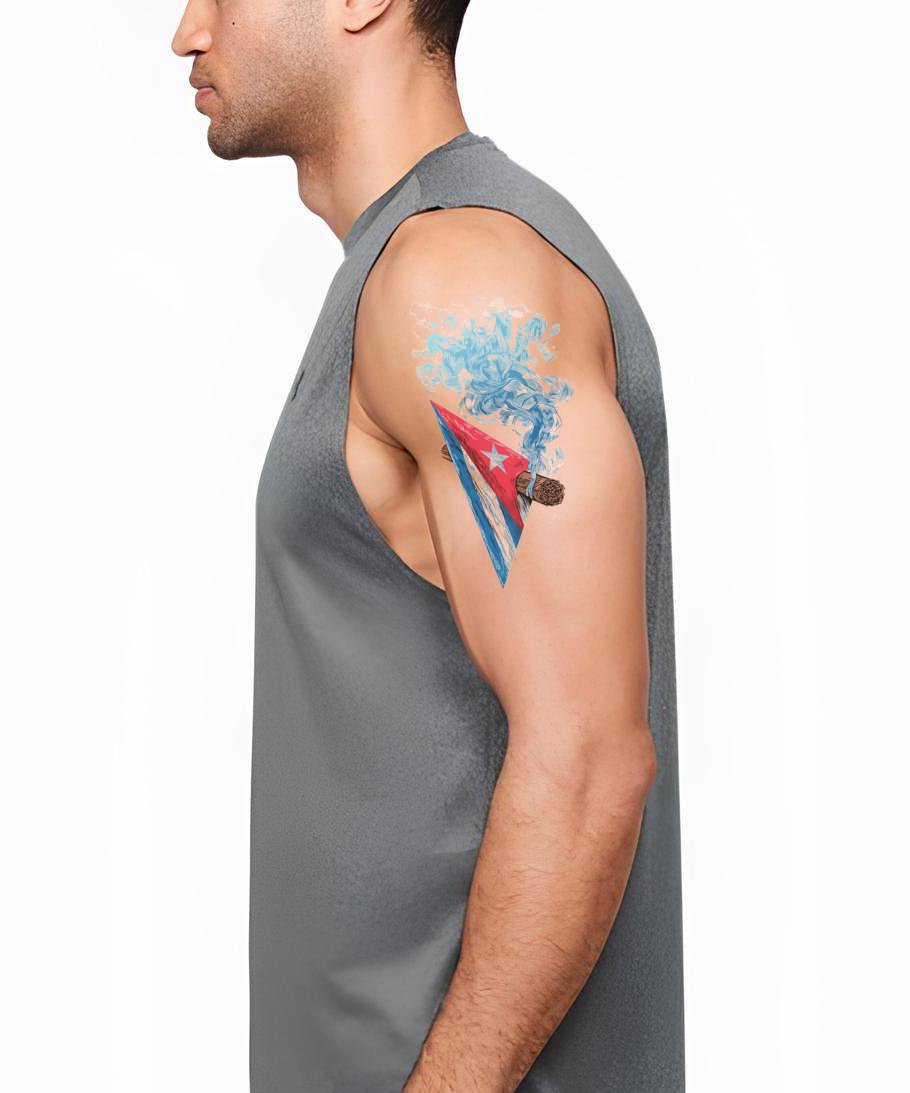Cuba Vlag Rookuitbarsting Tatoeage Ontwerp