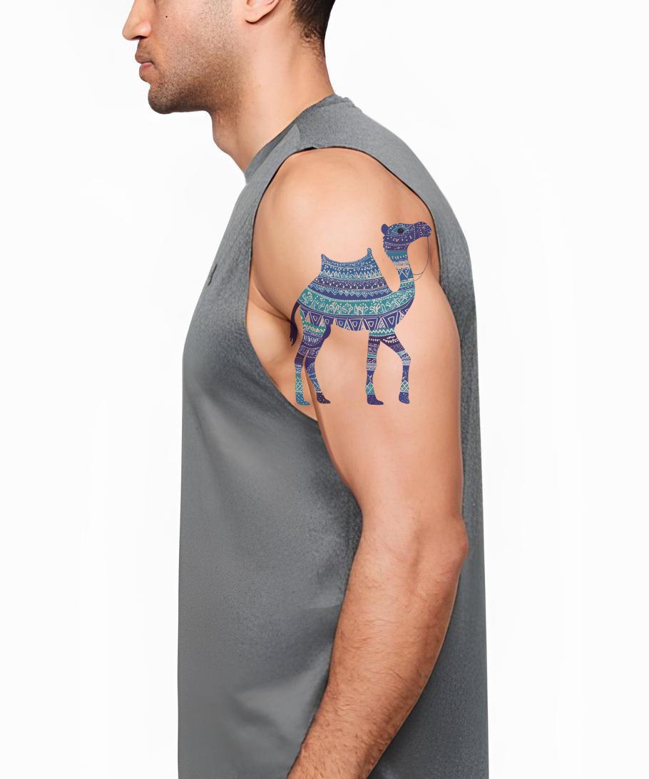 Verziertes Seidenstraßen-Kamel Tattoo Illustration