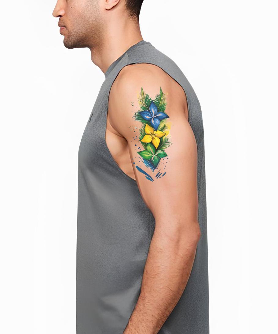 Trooppinen Plumeria-kruunu tatuointisuunnittelu