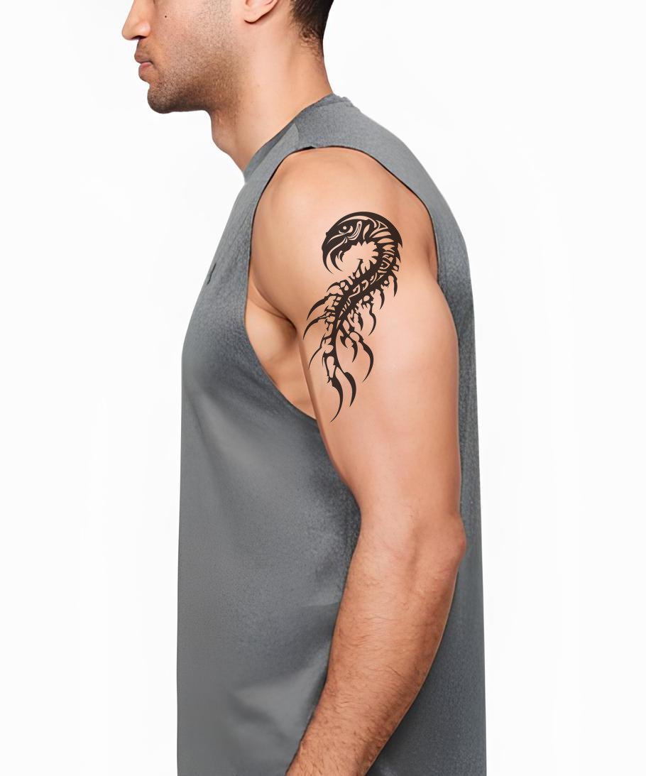 Tribal zeepaardje kromming tatoeage ontwerp