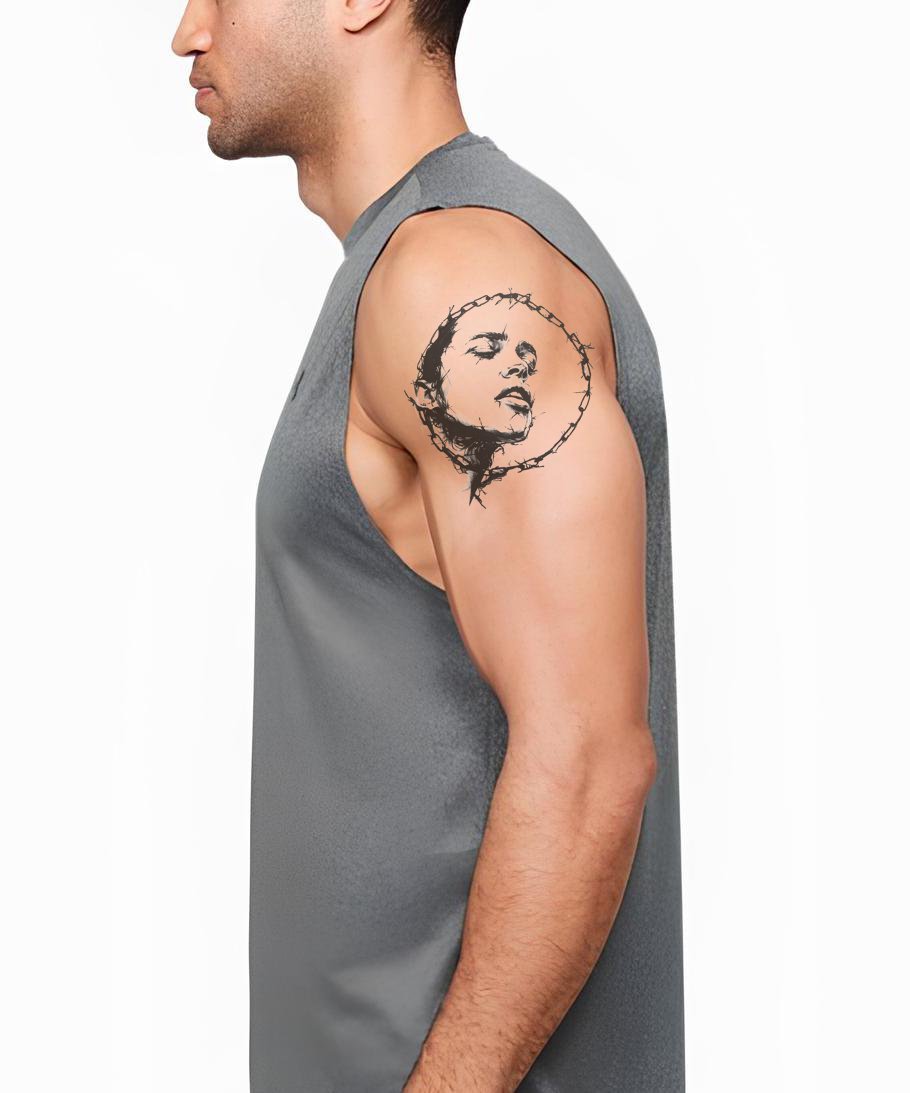 被困面孔突破链条纹身设计