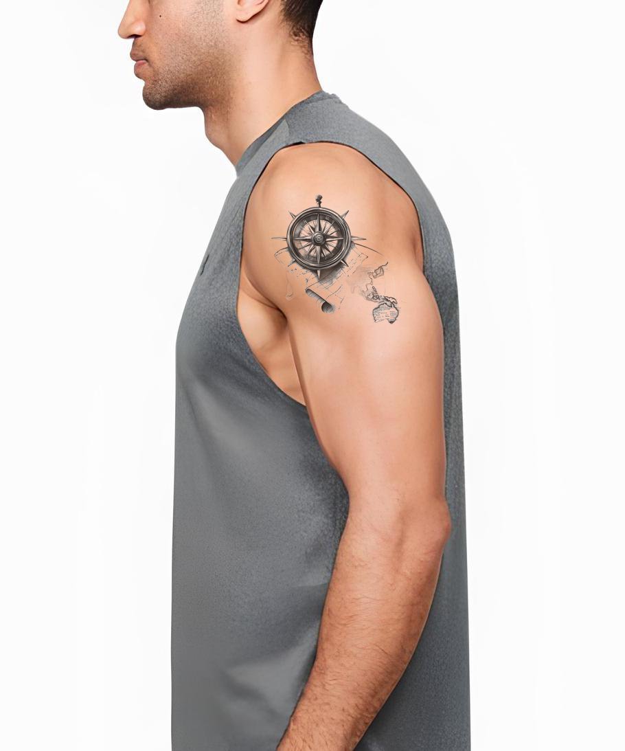 Diseño de Tatuaje de Mapa del Mundo y Brújula