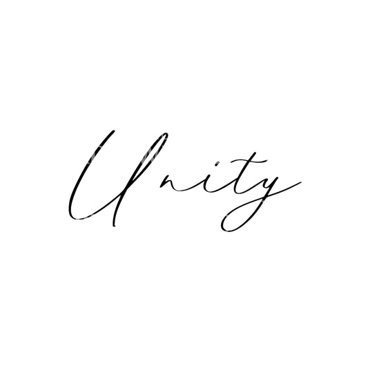 Fineline Tattoo Design mit Schriftzug „Unity“