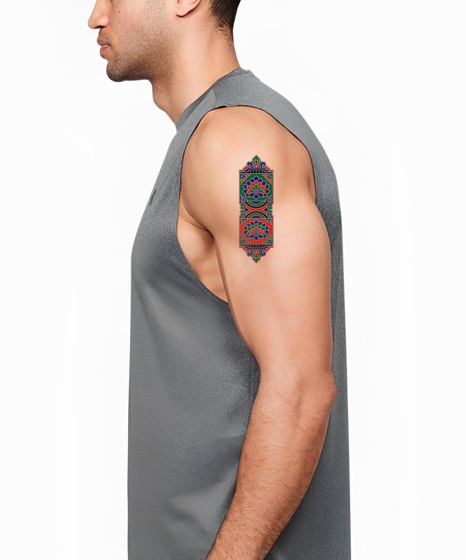 Koreaans dancheong-lotuspaneel-tattoo-ontwerp