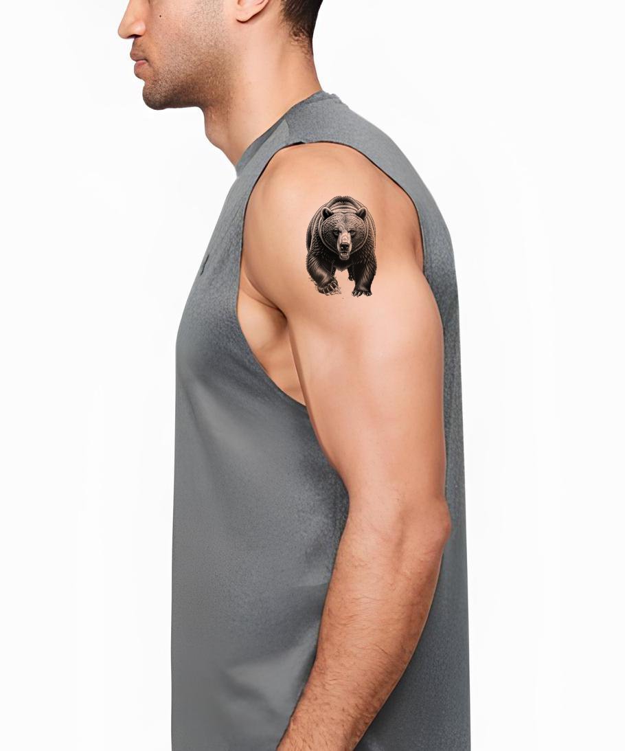 Angribende Grizzlybjørn Tattoo-Design