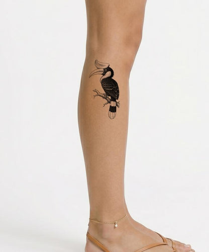 Desain Tato Rangkong Badak Bertengger