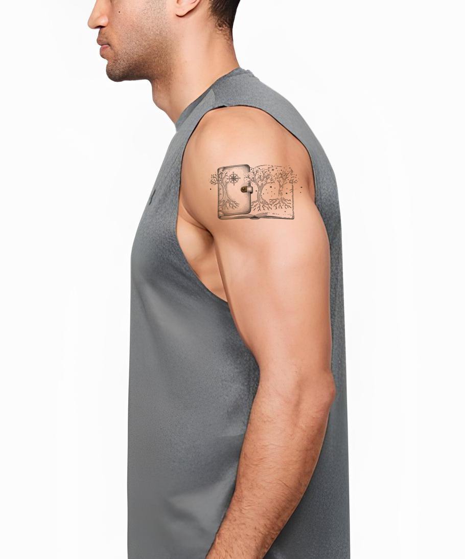 Himmlisches Tagebuch-Kompass Tattoo-Design