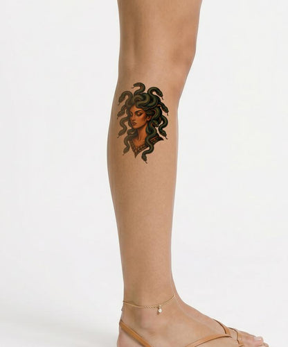 Medusa käärmekruunu tatuointisuunnitelma