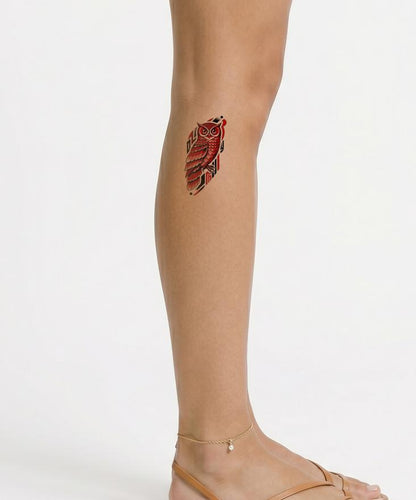 Karmoisin Geometrisk Ugle Tattoo Design