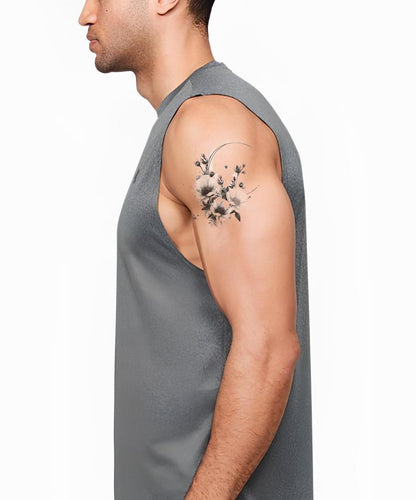 Elegante diseño de tatuaje de luna y flores de amapola