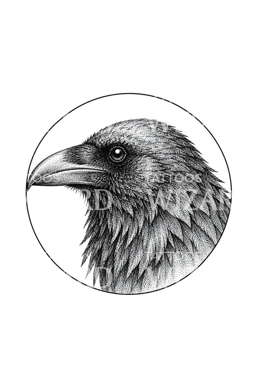 Tatoeageontwerp van een ravenkop in een gestippelde cirkel