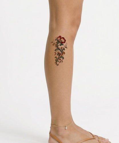 Norwegisches Blumenornament im Rosemaling-Stil als Tattoo-Design