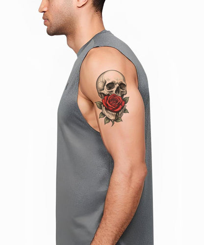 Diseño de tatuaje de calavera y rosa
