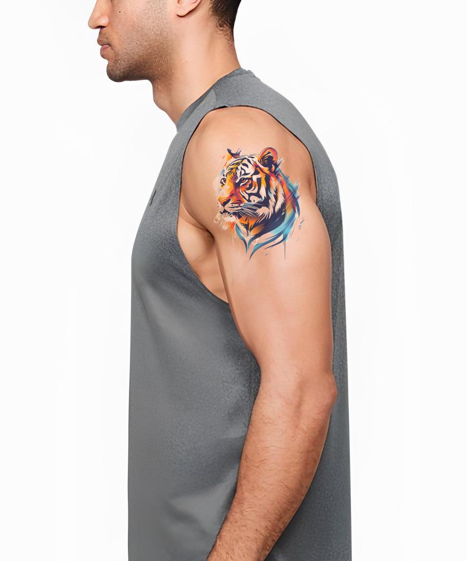 Diseño de tatuaje de retrato de tigre colorido