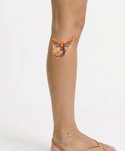 Illustratives Phönix-Tattoo-Design in Aquarell